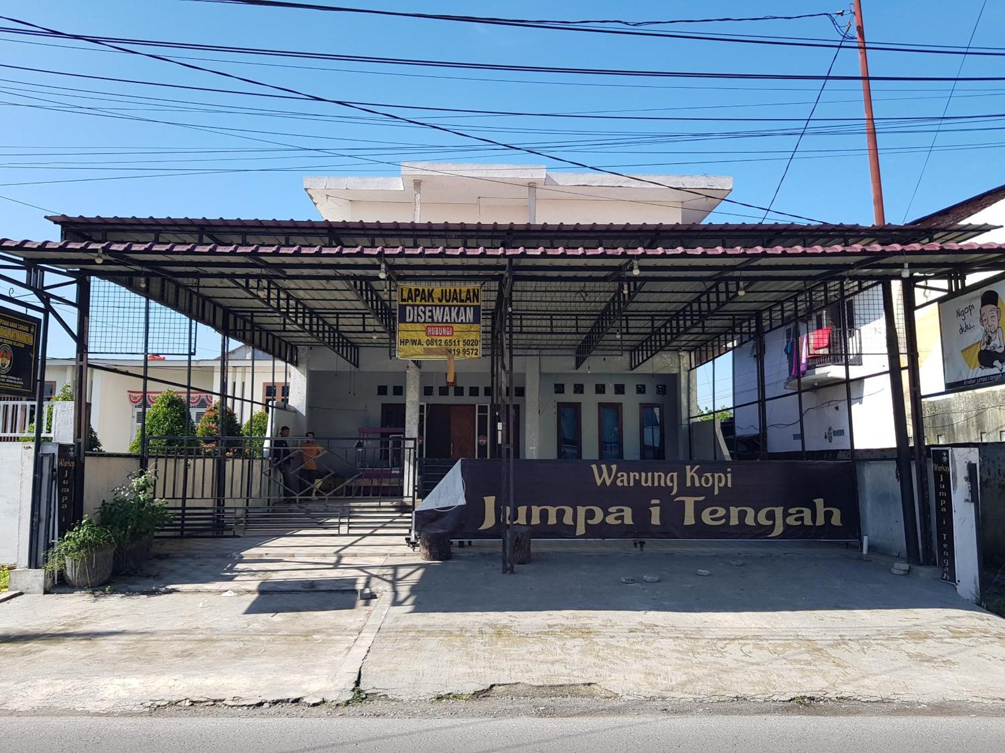 Oyo 93162 Cempaka Syariah Hotell Medan Exteriör bild